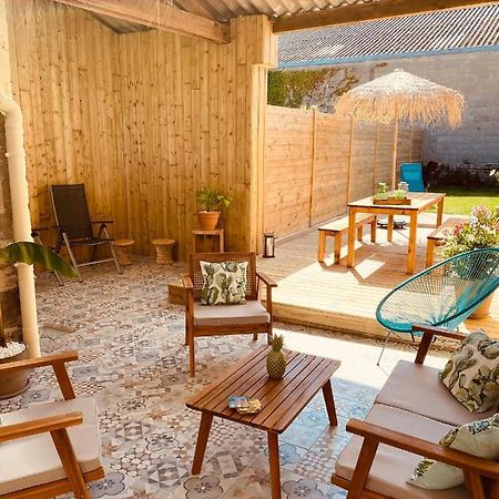Villa Gite « Le Patio » Montfarville Exterior foto