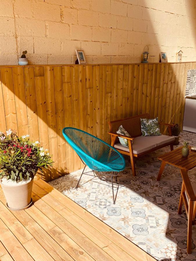 Villa Gite « Le Patio » Montfarville Exterior foto